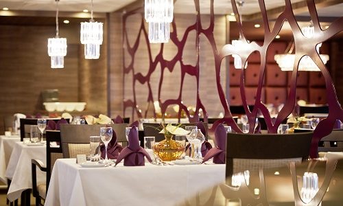 Panorama Restaurant auf dem Flusskreuzfahrtschiff Amadeus Silver II