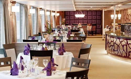 Panorama Restaurant auf dem Flusskreuzfahrtschiff Amadeus Silver III