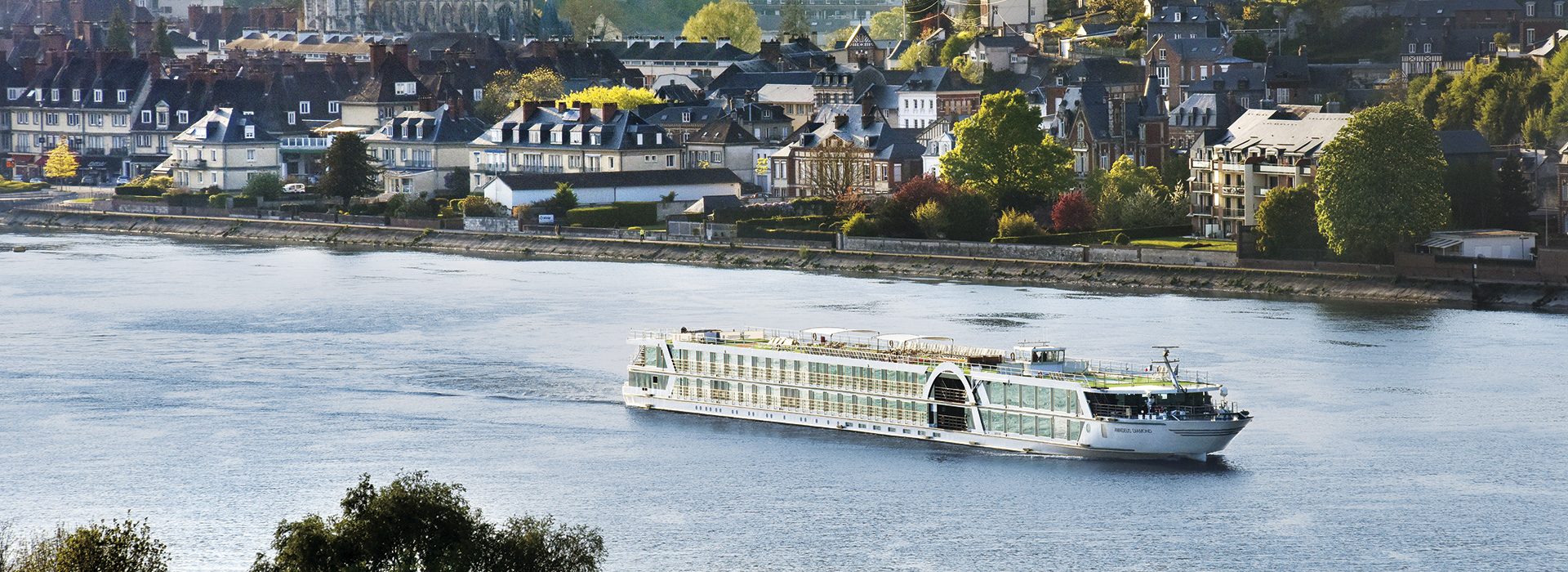 Amadeus Diamond auf dem Fluss