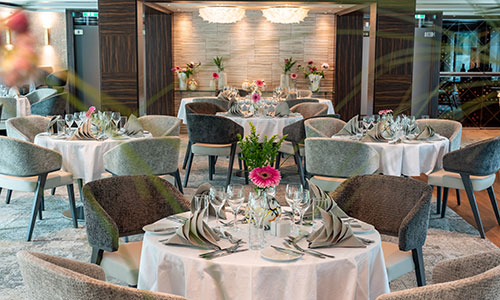 Panorama Restaurant auf dem Flusskreuzfahrtschiff Amadeus Star