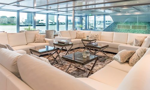 Lounge auf dem Flusskreuzfahrtschiff Amadeus Queen