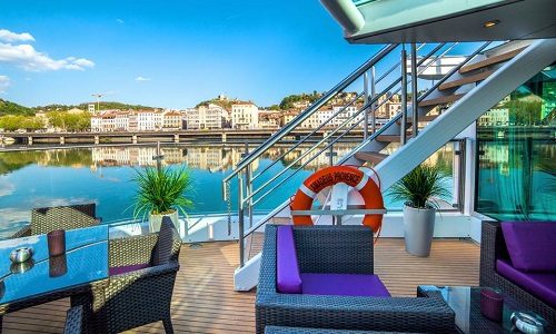 River Terrasse auf dem Flusskreuzfahrtschiff Amadeus Provence