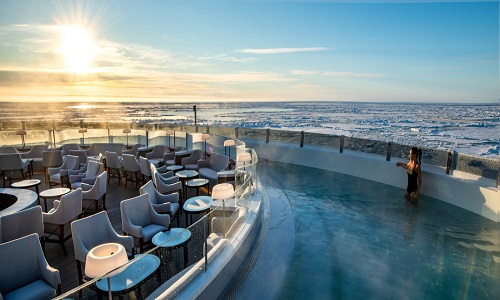 Pool Aussen auf Expeditionsschiff Charcot