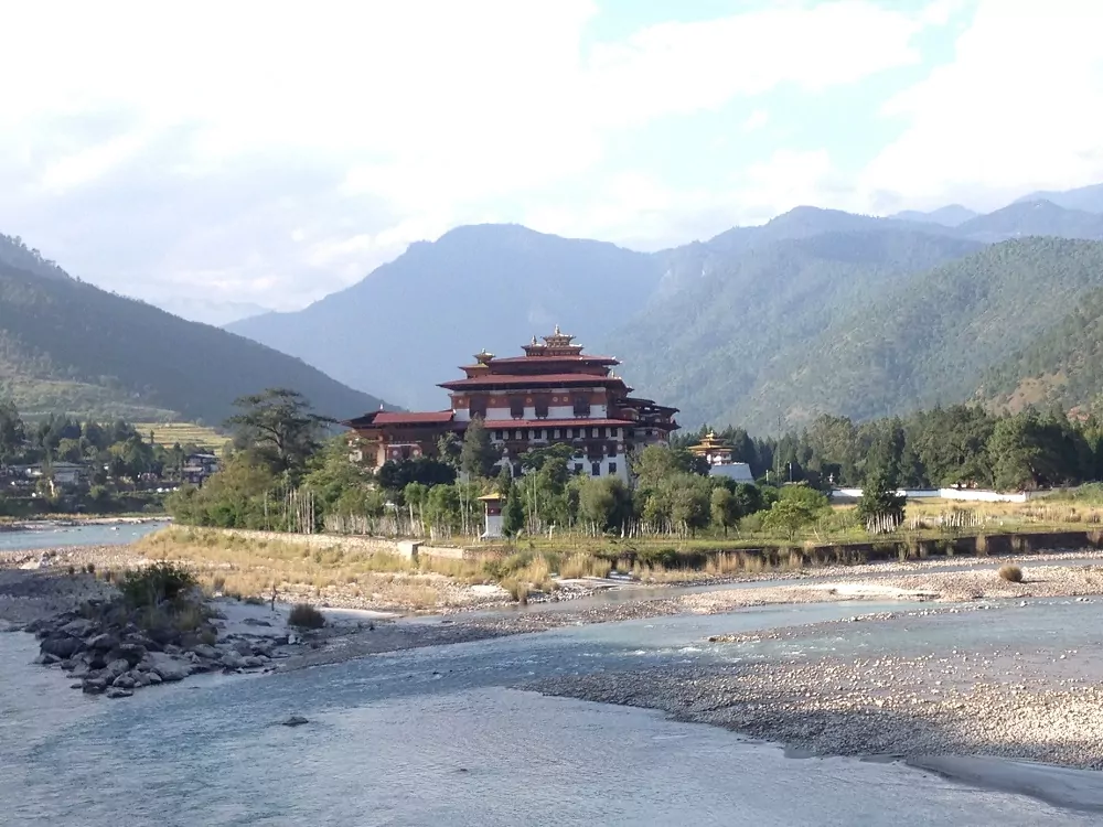 Bhutan Kloster und Landschaft