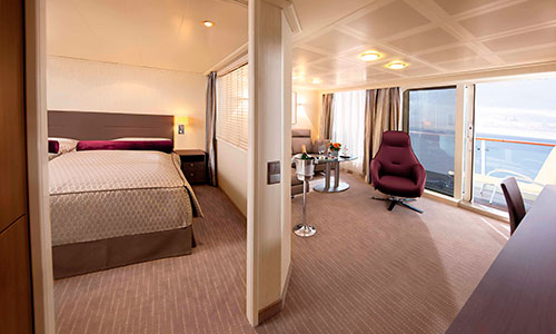Penthouse Deluxe Suite Wohn- und Schlafbereich auf dem Luxuskreuzfahrtschiff MS Europa