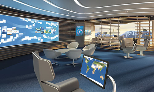 Ocean Academy mit PC und Mediawand auf dem Luxus-Expeditionsschiff Hanseatic spirit von HL-Cruises