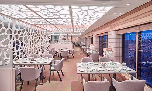 Restaurant Hanseatic auf dem Expeditionsschiff HANSEATIC nature von Hapag-Lloyd
