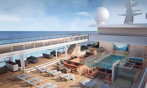 Pooldeck von oberer Promenade auf dem Expeditionsschiff HANSEATIC nature der Reederei HL-Cruises