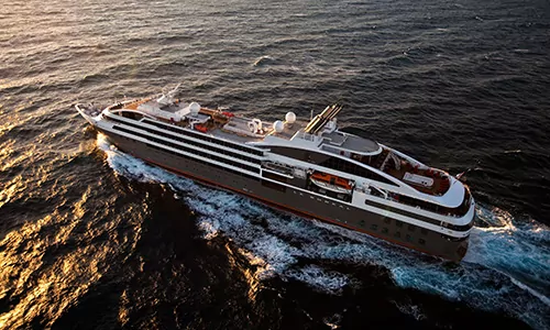 Kreuzfahrtschiff Le Boreal der Reederei Ponant auf See