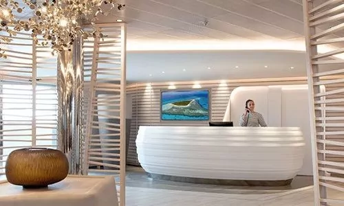 Rezeption Spa auf dem Luxusexpeditionsschiff Ponant Le Dumont-d'Urville