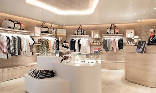 Boutique an Bord des Ponant Luxusexpeditionsschiffes Le Bougainville