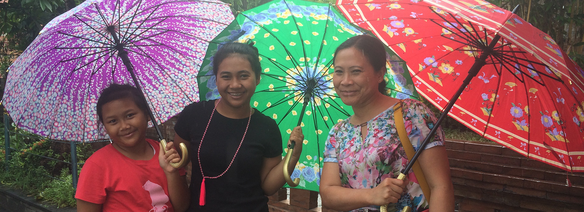 Frauen auf Bali