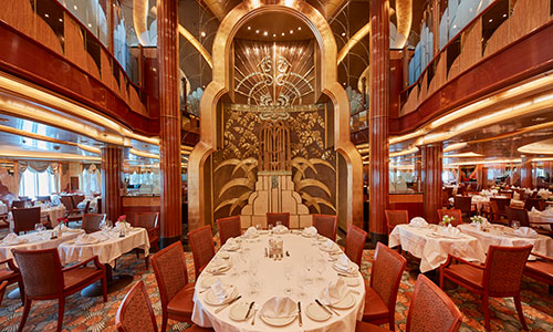 Britannia Restaurant auf der Queen Elizabeth