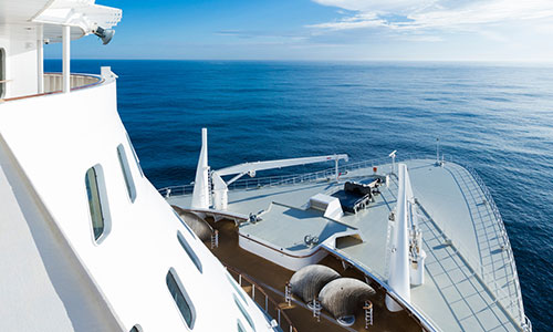 Blick aufs Bug und Meer