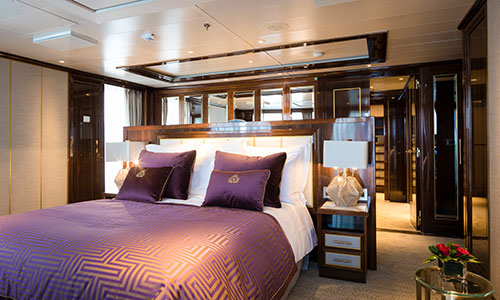 Schlafraum Queens Grand Suite auf der Queen Victoria