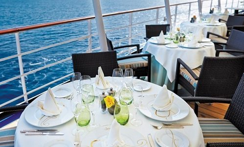 Sette Mari La Veranda authentische italienische Speisen auf dem Luxuskreuzfahrtschiff Sevens Seas Navigator