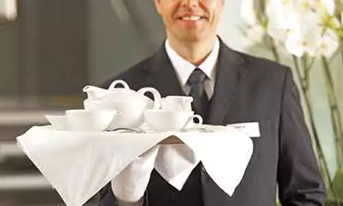 Service in der Suite auf der Luxusyacht Scenic Eclipse