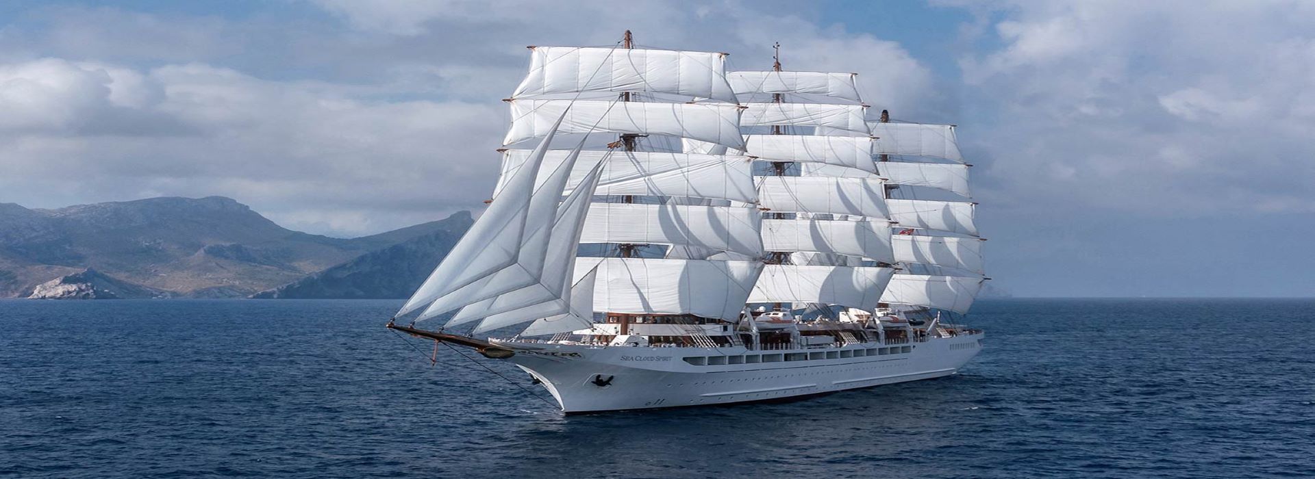 Sea Cloud Spirit unter vollen Segeln