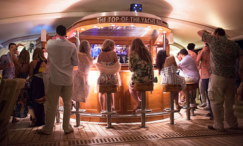 Topf of the Yacht Bar auf den Luxusyachten SeaDream I und Sea Dream II
