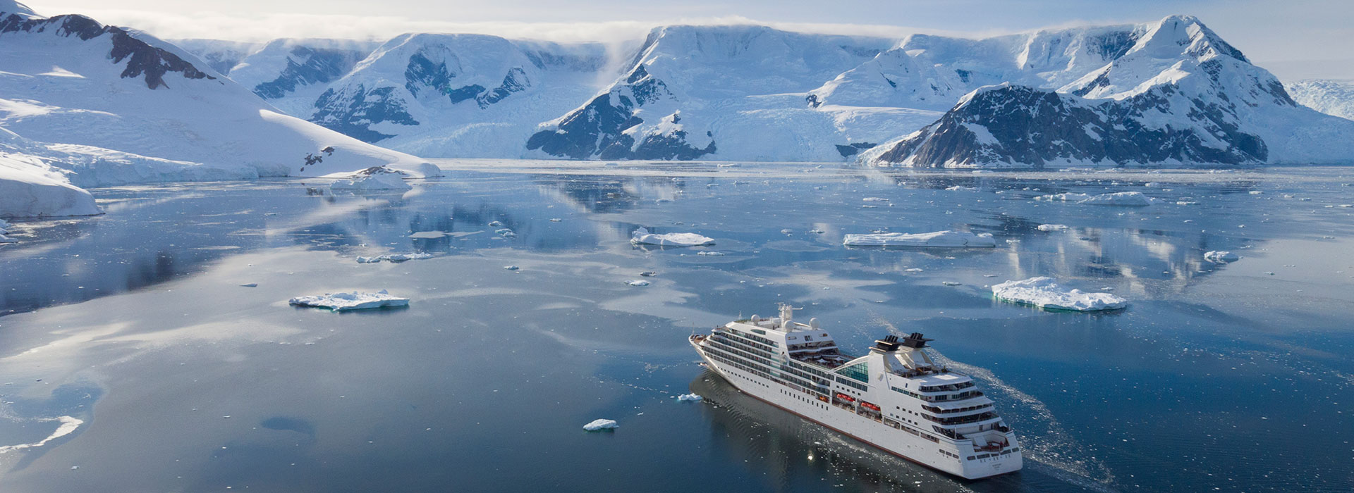 Seabourn Schiff in der Antarktis