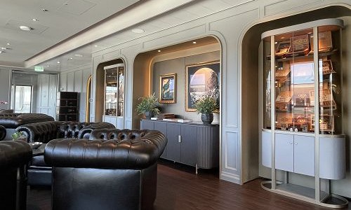 Connoisseur Corner mit Sitzgruppen