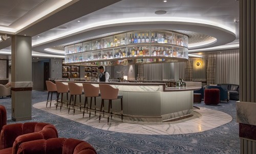 Dolce Vita Bar auf der Silver Ray