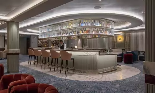 Dolce Vita Bar auf der Silver Ray