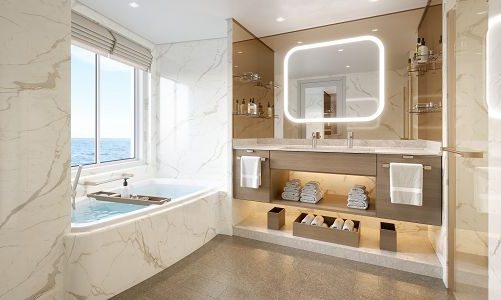 Badezimmer mit Panorama Fenster in Grand Suite