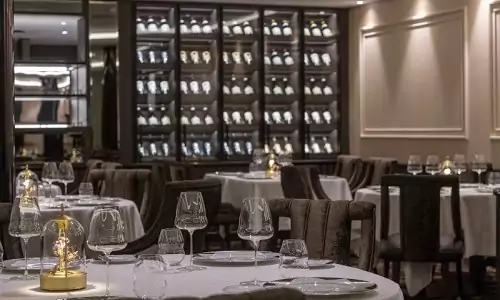 Silver Ray Restaurant La Dame
