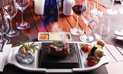 Speise im Restaurant The Grill