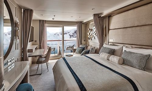 Silver Endeavour Superior Suite mit Schlaf- und Sitzbereich