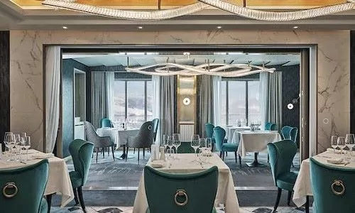 Il Terrazzino Restaurant mit Blick nach aussen