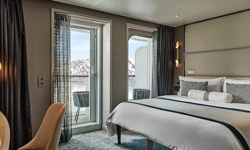 Owner Suite Schlafzimmer mit Kingsize-Bett