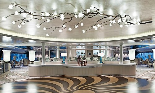 Palm Court mit 270 Grad Aussicht nach vorne, Nachmittagstee und geselliges Beisammensein