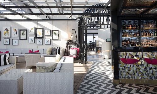 Tastes ungezwungen Speisen mit regionalen Gerichten