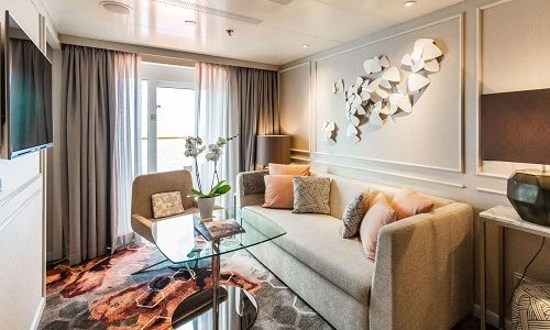 Sapphire Veranda Suite auf Symphony