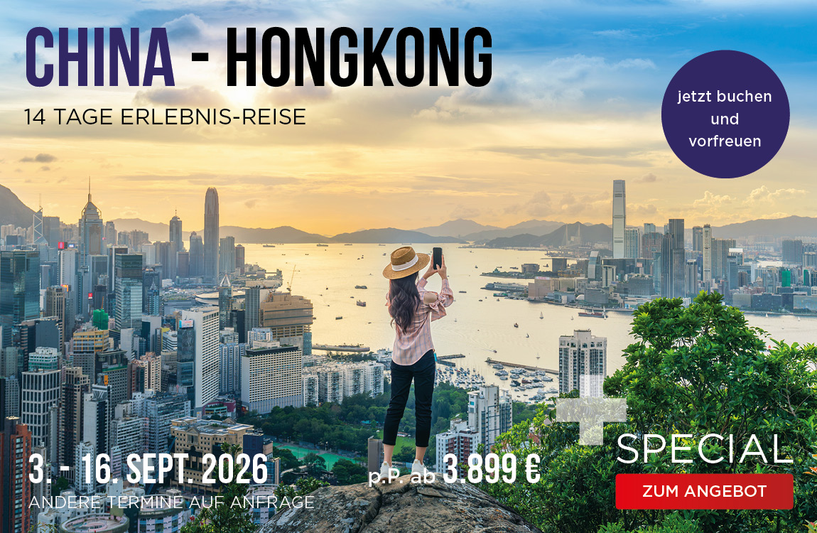 Blick auf die Skyline vom "The Peak" im Rahmen einer 14 tägigen Erlebnisreise durch China