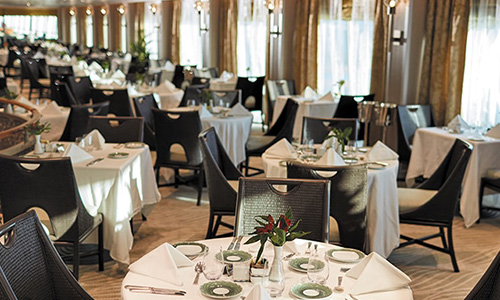 Restaurant La Veranda auf dem Luxuskreuzfahrtschiff Regent Seven Seas Voyager