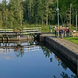 Schleuse Forsik und christliche Familie
