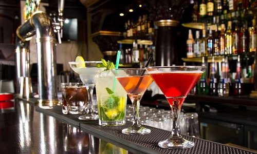 Dolce Vita Cocktails an der Bar