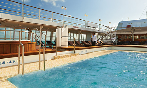 Pool und Joggingpfad