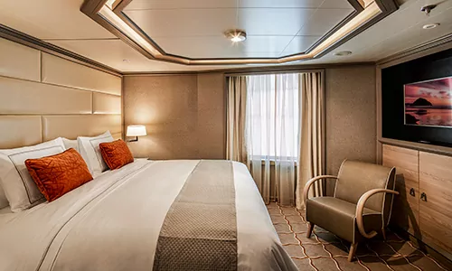 Schlafzimmer Grand Suite auf dem Luxuskreuzfahrtschiff Silver Moon der Reederei Silversea