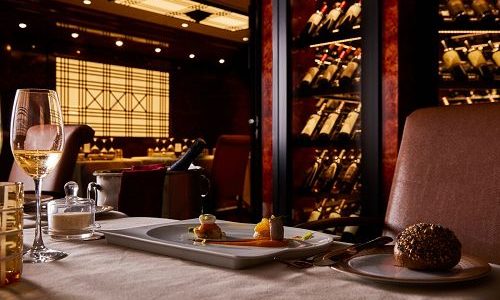 Restaurant La Dame auf dem Silversea Luxuskreuzfahrtschiff Silver Muse