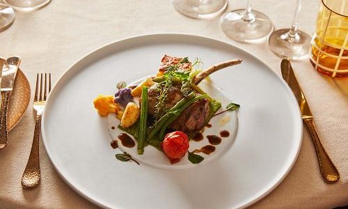 Menüteller auf dem Luxuskreuzfahrtschif Silver Wind der Reederei Silversea