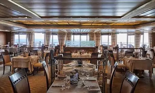 Restaurant La Terrazza auf dem Luxuskreuzfahrtschif Silver Wind der Reederei Silversea