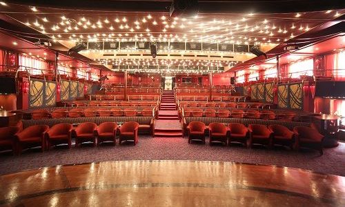 Show Lounge auf dem Luxuskreuzfahrtschif Silver Wind der Reederei Silversea