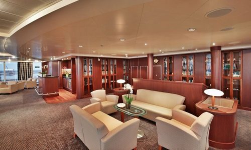 Observation Biblithek auf dem Silversea Luxuskreuzfahrtschiff Silver Shadow