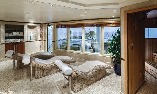 Zagara Spa Liegen auf dem Silversea Luxuskreuzfahrtschiff Silver Spirit