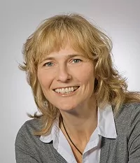 Marion Toperi