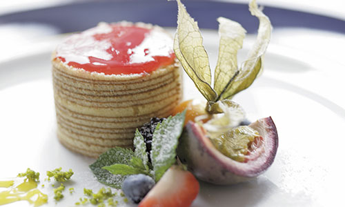 Dessertteller auf dem Segelschiff Sea Cloud II